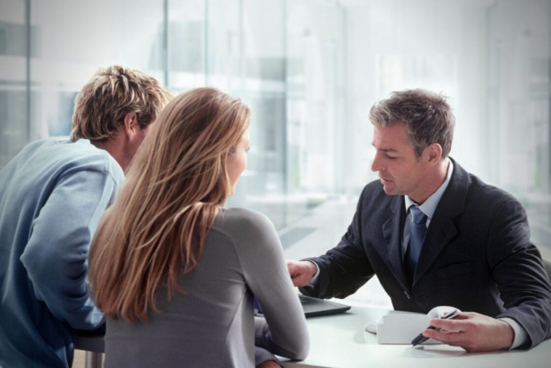 what-can-a-paralegal-do-without-an-attorney-what-can-a-paralegal-do