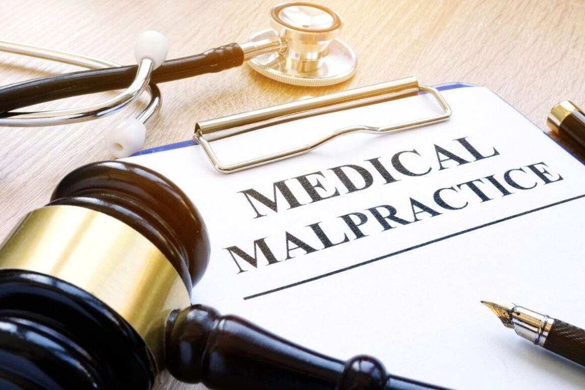 How To Become A Medical Malpractice Lawyer