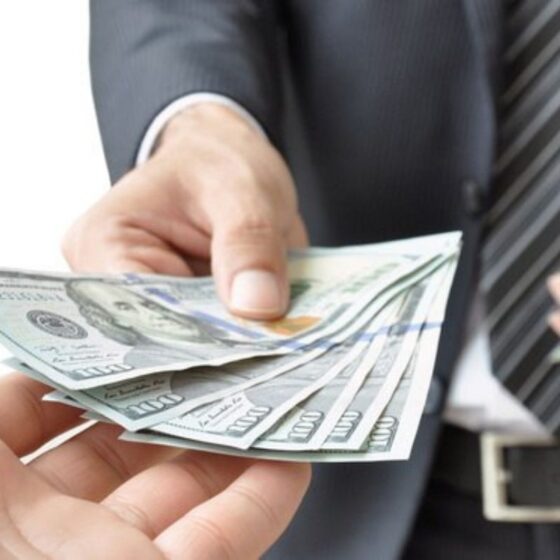 What Is A Corporate Lawyer Salary
