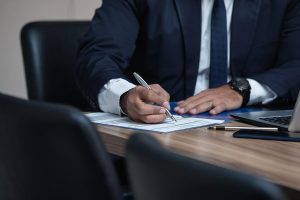 How much do district attorneys make?